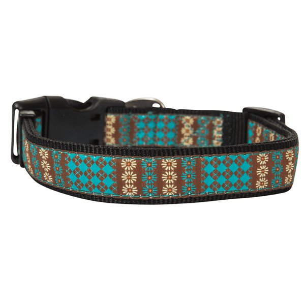 Hamish McBeth aqua blue Swimmable webbing collar is perfect for outdoor walks and playing in the water or mud.  It is made with extra strong stitching, is rust proof and can be easily washed after rolling in the mud. Matching lead and harness available.