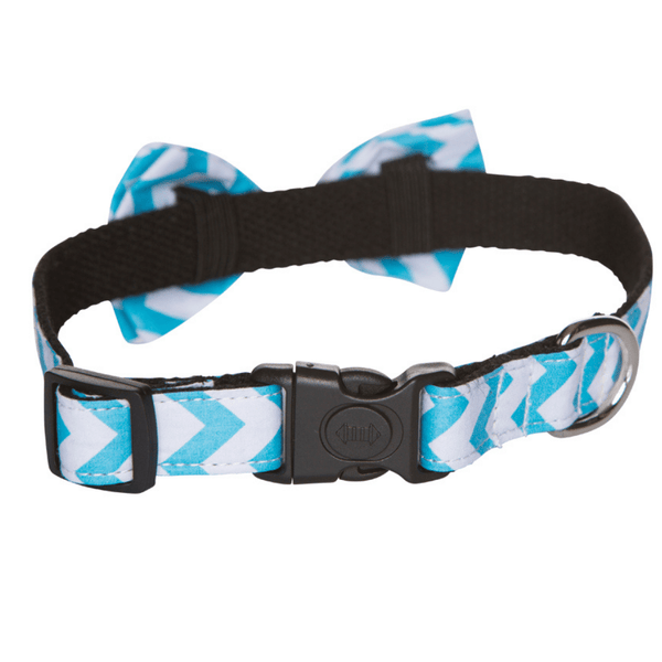Hamish McBeth stylish blue chevron bowtie is an adjustable collar and includes a removable bow tie giving you the option to dress it up or down as mood suits you and your pup. Handmade from quality cotton fabric and strong yet soft webbing that provides best style and comfort.