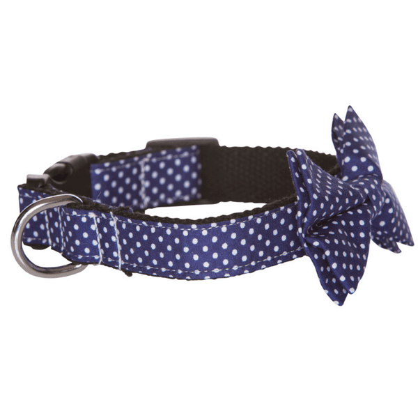 Hamish McBeth exclusive blue dot bowtie is an adjustable collar and includes a removable bow tie giving you the option to dress it up or down as mood suits you and your pup. Handmade from quality cotton fabric and strong yet soft webbing that provides best style and comfort.