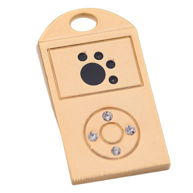 Hamish McBeth iPaw pet ID tag with brilliant Czech crystals and a painted black paw print. Rustproof, thick heavy duty metal with protective coating. Free engraving with a polished mirror finish and split ring included. Available in gold or silver. Size: 2.5 x 3cm