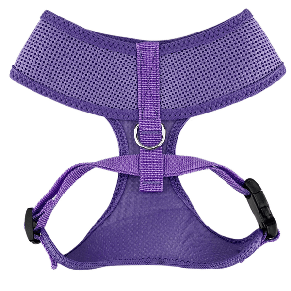 Step out in style with this fashionable and comfortable dog harness.  Hamish McBeth purple design, your dog will be looking the part when meeting their mates. Designed for easy use, lightly padded and comfortable with flexible fit leg holes plus double stitching for extra strength. This dog harness is specifically designed to give your pooch an easy and comfortable walk.