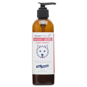 Hamish McBeth all Natural Westie & White dog shampoo concentrate with Berry Sorbet fruit extract and natural optical brighteners to help whiten the coat. Free of soap, phosphates, parabens, sulphate and enzymes. 250mL